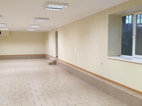 комерційна за адресою Вацлава Гавела бульв. (Івана Лепсе), 25/89
