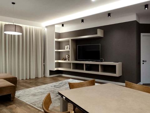 квартира за адресою Літературна вул., 1