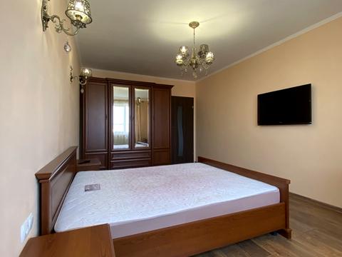 квартира за адресою Гетьмана Петра Дорошенка вул., 22б