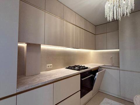 квартира за адресою Юліана Пелеша вул., 3