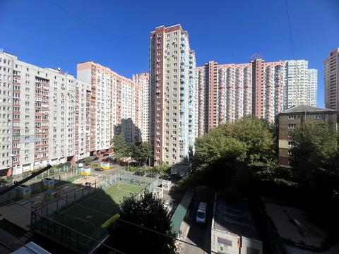 квартира за адресою Саперно-Слобідська вул., 8