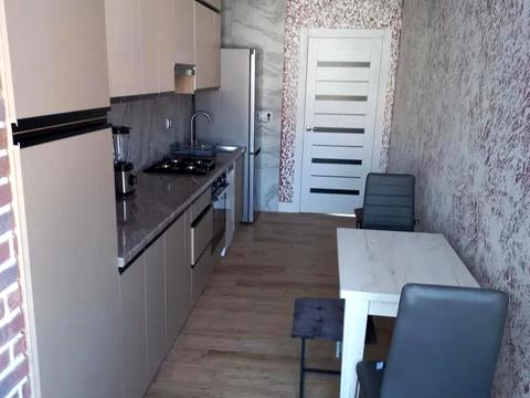 квартира за адресою Івана Величковського вул., 13