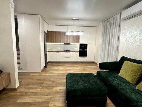 будинок за адресою 10-та Лінія вул.