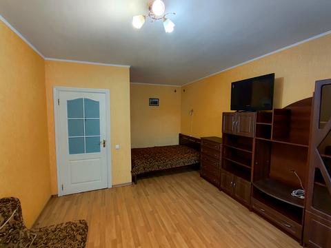 квартира за адресою Агатангела Кримського вул., 46