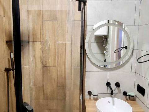 квартира по адресу Елены Телиги ул., 25