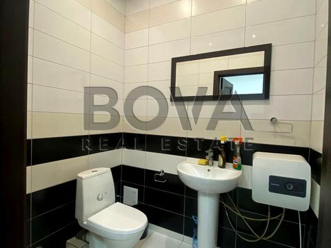 комерційна за адресою Кловський узвіз (Кловський), 7a