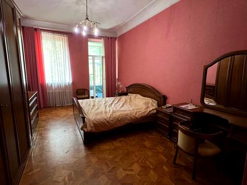 квартира за адресою Французький бульв., 41