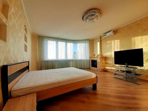 квартира по адресу Митрополита Андрея Шептицкого ул. (Анатолія Луначарського), 10