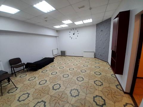 комерційна за адресою Петра Григоренка просп., 38