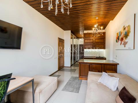 квартира по адресу Джона Маккейна ул. (Кудри Ивана), 7