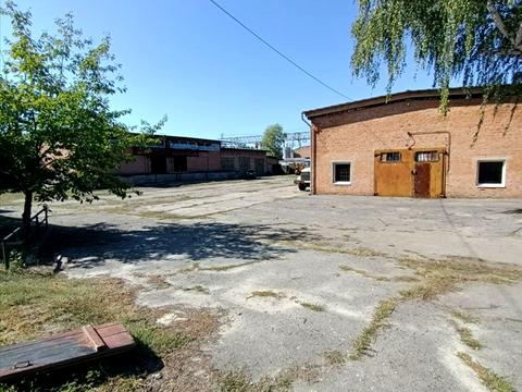 коммерческая по адресу Центральна, 1