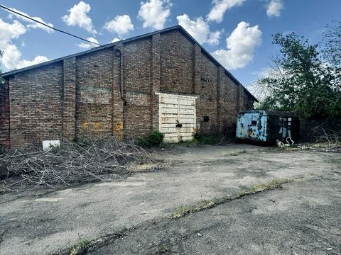 комерційна за адресою сонячна, 2в
