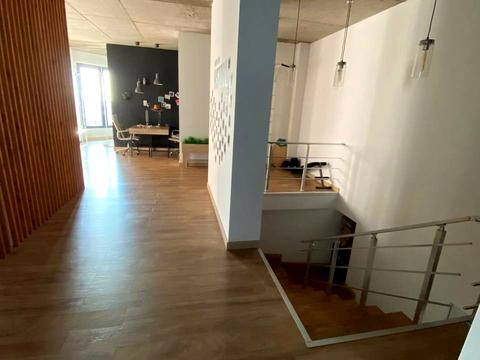 комерційна за адресою Середньофонтанська вул., 19