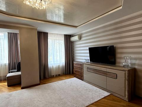 квартира по адресу Черновола ул., 10