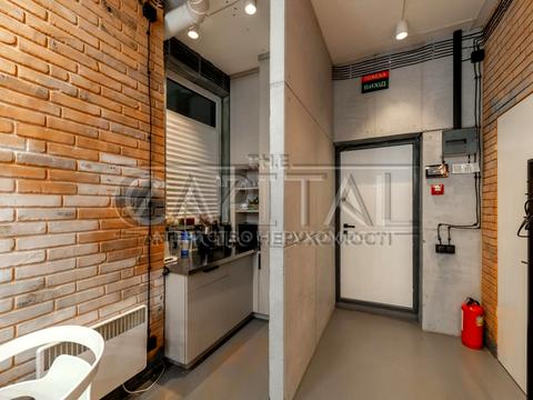 комерційна за адресою Київ, Старонаводницька вул., 4-В