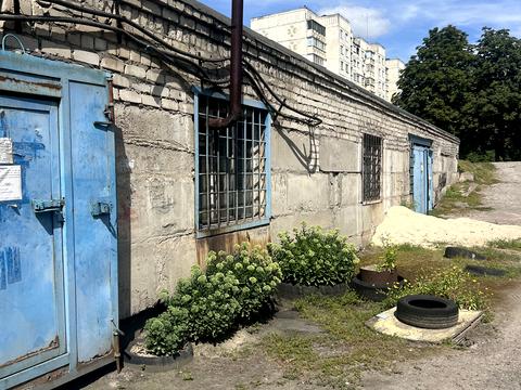 паркомісце за адресою Мрії вул. (Воїнів-Інтернаціоналістів), 6