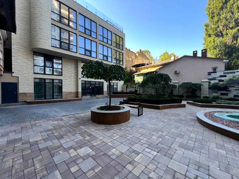 квартира за адресою Одеса, Віце-адмірала Азарова, 8