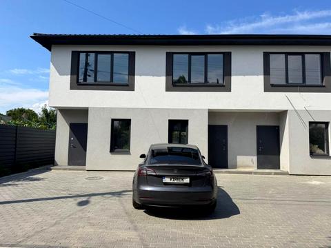 будинок за адресою 60-та Садова вул.