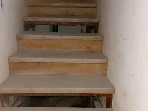 будинок за адресою Високогірна вул.