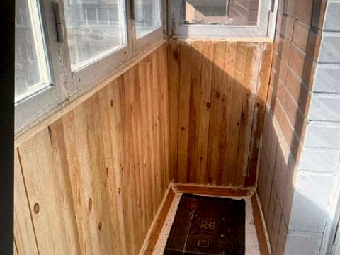 квартира за адресою Червоної Калини просп. (Володимира Маяковського), 4