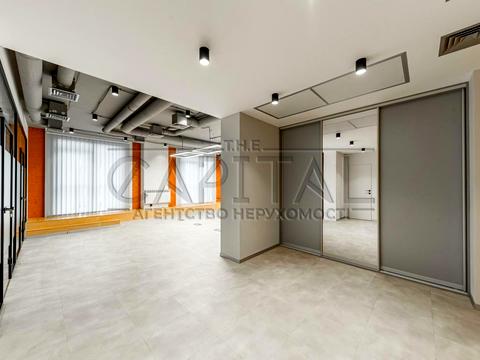 коммерческая по адресу Андрея Верхогляда ул. (Михайла Драгомирова), 14-А