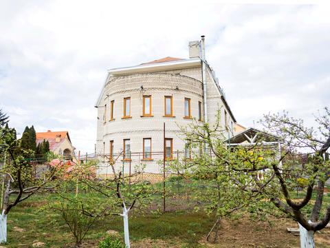 будинок за адресою Героїв Дніпра вул.