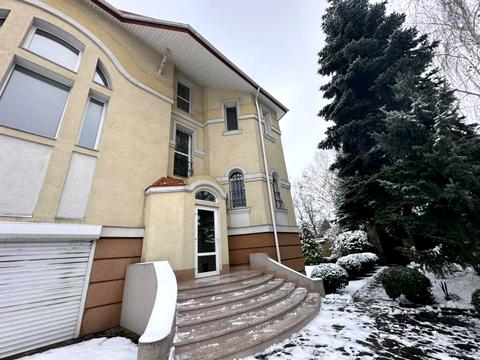 будинок за адресою Польова вул.