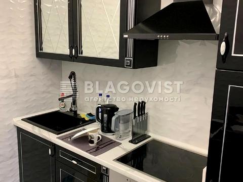 квартира за адресою Михайла Грушевського вул., 34/1