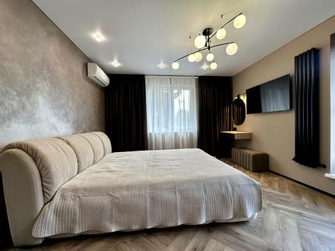 квартира за адресою Юліана Пелеша вул., 5