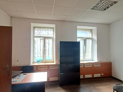 комерційна за адресою Вікентія Хвойки вул., 12