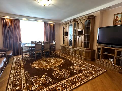квартира за адресою Ореста Васкула вул., 50-А