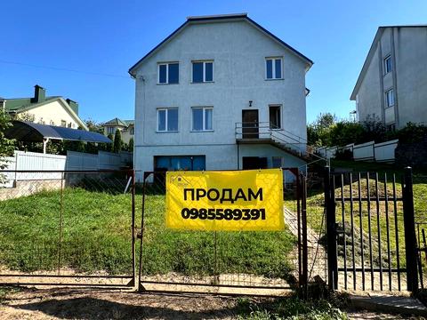 будинок за адресою Леся Курбаса вул., 5