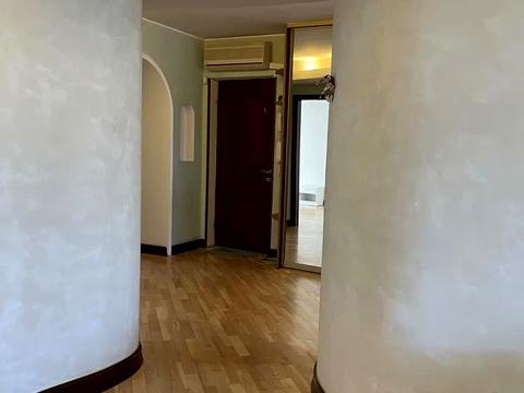 квартира за адресою Тарасівська вул., 20