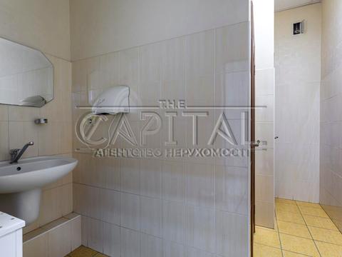 комерційна за адресою Дегтярівська вул., 45