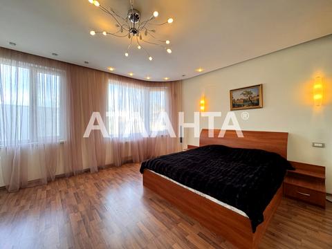 квартира за адресою Середньофонтанська вул., 19б