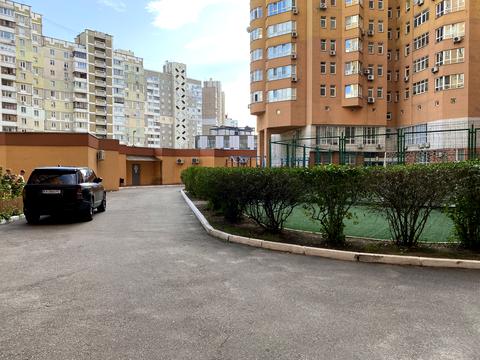 квартира за адресою Олександра Мишуги вул., 2
