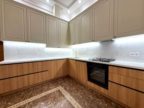 квартира за адресою Панаса Саксаганського вул., 7