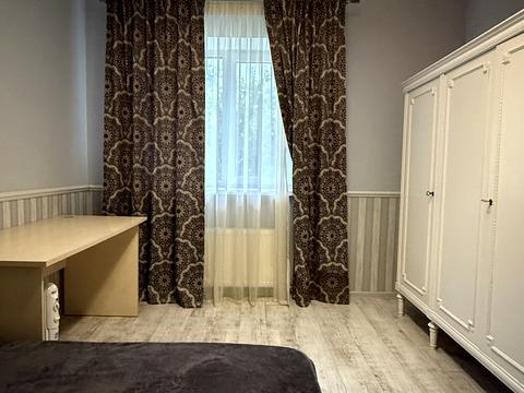 будинок за адресою Миколи Сингаївського вул. (Ново-Оскольська)