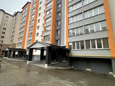 квартира за адресою Романа Вірастюка вул., 5