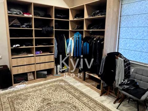 будинок за адресою с. Білогородка, Володимирська вул.