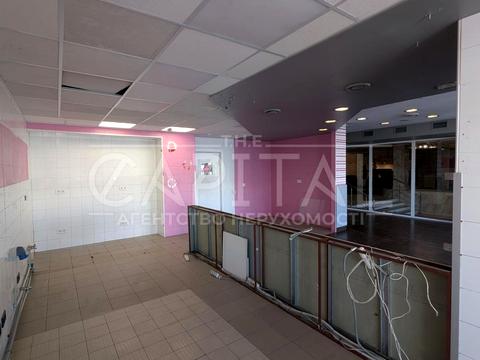 комерційна за адресою Степана Бандери просп. (Московський), 6