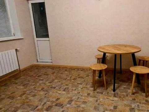квартира за адресою Бориса Гмирі вул., 8-Б