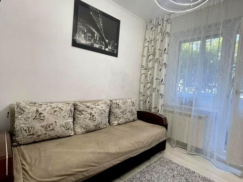 квартира за адресою Івана Павла II вул. (Будівельників), 8