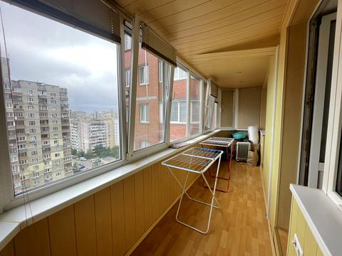 квартира за адресою Анни Ахматової вул., 13-Д