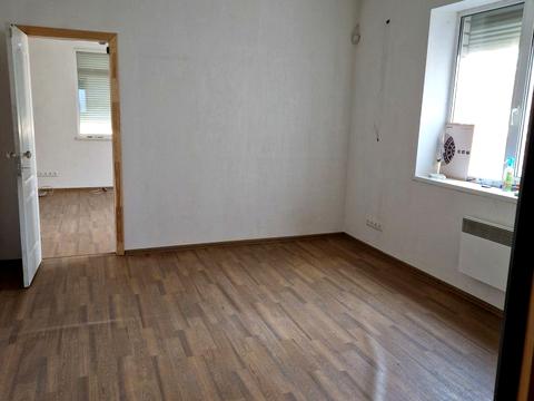 комерційна за адресою Пресова вул., 45