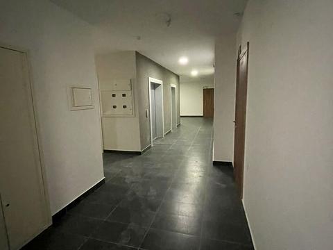 квартира за адресою Олександра Олеся вул., 8/17