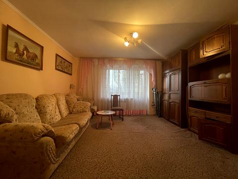 квартира за адресою Феодосійська вул., 4