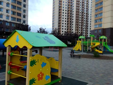 квартира за адресою Перлинна вул., 6
