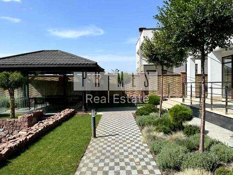 будинок за адресою Садова