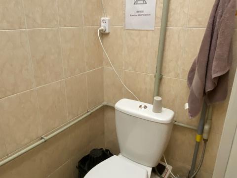 комерційна за адресою Київ, Феодосійська вул., 2а